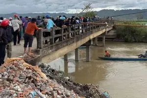 Tìm thấy thi thể người đàn ông mất tích khi thả cá phóng sinh 