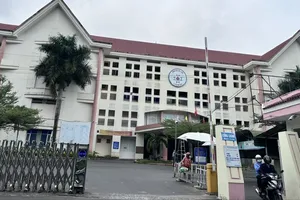 Yêu cầu báo cáo vụ 1 bệnh viện ở Buôn Ma Thuột chưa tái ký hợp đồng với nhiều nhân sự