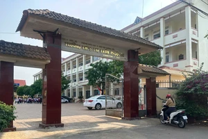 Đắk Lắk yêu cầu các huyện tạm dừng tuyển dụng viên chức giáo dục