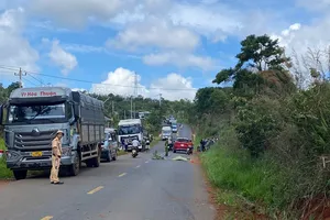 Tai nạn liên hoàn trên quốc lộ ở Đắk Nông, 2 người tử vong