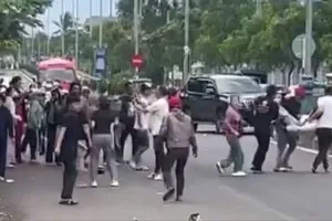 Vụ đánh nhau trước cổng bệnh viện ở Đắk Lắk: 1 người bị chấn thương sọ não