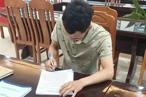 Người bịa tin 'sầu riêng ngâm hóa chất' bị phạt 7,5 triệu đồng