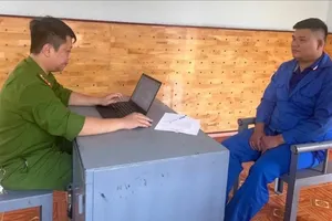 4 bị cáo trong đường dây sản xuất giá đỗ ngâm chất cấm lãnh án tù