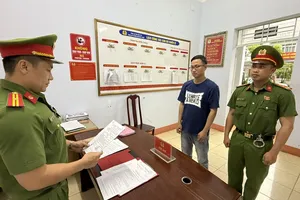 Cựu phó phòng ngân hàng lừa đảo 4,8 tỉ đồng, 'nướng' tiền vào đầu tư tài chính