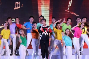 Ca sĩ Đàm Vĩnh Hưng nói gì về giải thưởng Fair Play?