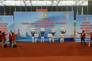 Tháng “Công chức-viên chức-lao động” có gì?