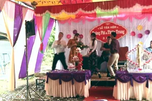 Mở nhạc trong đám tiệc phải đáp ứng các yêu cầu nào?