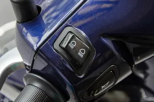 Cách sử dụng đúng đèn chiếu xa để không bị xử phạt