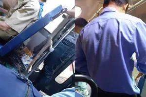 Người đi xe buýt tố bị nhân viên soát vé khinh thường