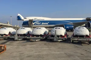 300 xe sang ‘mất tích’ sau hội nghị APEC 