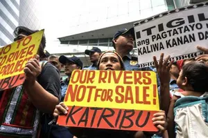 Lo ngại Philippines bị Trung Quốc 'xiết nợ' ở Biển Đông