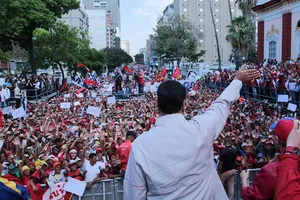 Mỹ tìm cách bơm tiền cho ông Guaido