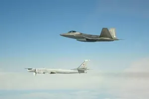 Chiến đấu cơ Mỹ chặn oanh tạc cơ Nga ngoài khơi Alaska