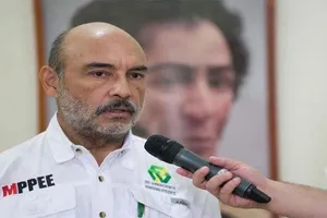 Ông Maduro thay bộ trưởng điện lực