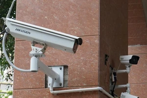 Úc: Tháo gỡ camera giám sát của Trung Quốc do lo ngại an ninh