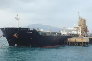 Lãnh tụ Iran ví đợt chuyển dầu cho Venezuela như ‘thánh chiến’