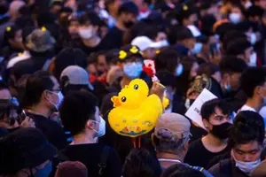 Hàng ngàn người Thái Lan xuống đường ‘diễn tập ngăn đảo chính’