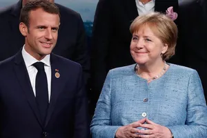 Pháp, Đức gác đề xuất họp thượng đỉnh với Nga do EU phản đối