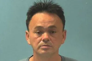 Một nam thợ nail gốc Việt 'chạm không đứng đắn' nữ khách hàng