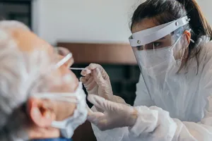 Anh điều tra phòng lab nghi làm giả kết quả xét nghiệm COVID-19 cho 43.000 người