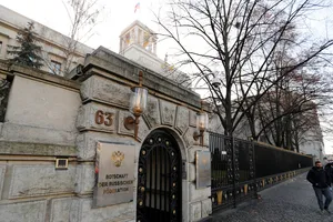 Một nhà ngoại giao Nga chết bí ẩn bên ngoài đại sứ quán ở Đức 