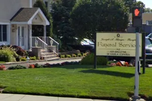 Mỹ: Chôn lộn xác nạn nhân COVID-19, nhà quàn bị kiện đòi bồi thường 88 triệu USD