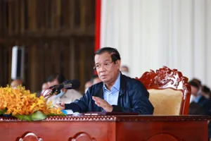 Campuchia đáp trả việc Mỹ áp cấm vận vũ khí vì ảnh hưởng quân sự của Trung Quốc