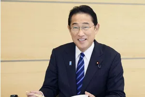Kyodo News: Thủ tướng Nhật dùng hải sản ở khu vực biển Fukushima cùng các bộ trưởng 