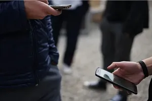 Tây Ban Nha điều tra vụ phát tán ảnh khỏa thân tạo bằng AI