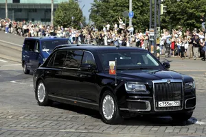 Điện Kremlin tiết lộ lý do Nga tặng ô tô cho ông Kim Jong-un