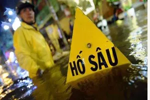 Mưa vượt xa 'tầm nhìn' chống ngập TP.HCM