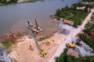 Lập đoàn kiểm tra sau vụ sạt lớn ở sông Sài Gòn