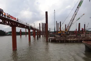 Mất nửa năm khởi động lại công trình ngăn triều 10.000 tỉ 