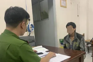 Lợi dụng thông báo tìm con trên mạng để tống tiền