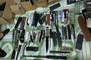 Đà Nẵng: Phát hiện hàng trăm loại vũ khí, công cụ hỗ trợ 