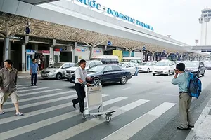Đề nghị thành lập đồn công an sân bay Tân Sơn Nhất