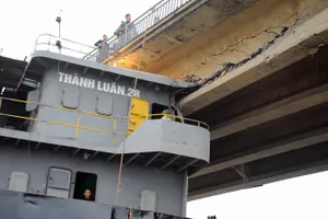 Bộ GTVT lập tổ công tác giải cứu cầu