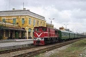 Vụ duyệt mua hơn 160 toa tàu cũ Trung Quốc: Phê bình lãnh đạo đường sắt