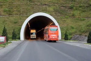 Dừng thu phí Đèo Ngang từ ngày 30-11