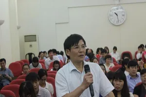 Doanh nghiệp lập biên bản khống đối thoại với lao động