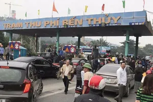 Bộ GTVT giảm 50% phí qua cầu Bến Thủy