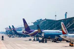 Bộ GTVT yêu cầu giảm chậm, hủy chuyến bay dịp lễ 2-9