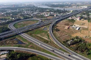 Cao tốc Bắc - Nam khả thi không, mức giá nào hợp lý?