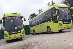 Đề nghị phó chủ tịch Hà Nội dẹp bến cóc 'khủng'