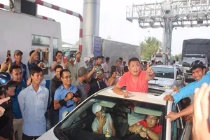 BOT Cai Lậy đề nghị xử lý 'các đối tượng chống đối'