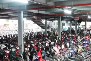 Hơn 600 xe máy, laptop, vàng bị bỏ quên ở sân bay