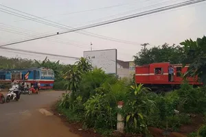 Vụ 2 tàu suýt đâm nhau: Đình chỉ lái tàu SE25