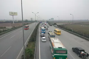 54 ô tô bị từ chối vào cao tốc do dừng đỗ sai quy định