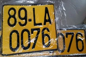 Đề xuất chuyển biển số ô tô từ trắng sang vàng