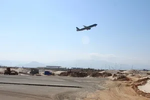 Công bố nguyên nhân máy bay đáp nhầm đường băng